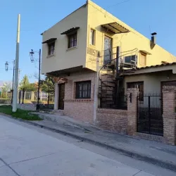 Negocio Hostal Los Faroles Chicoana