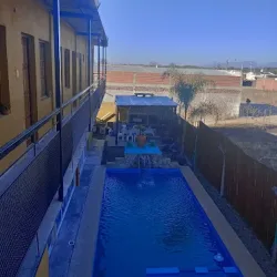 Negocio Hostal "Oasis Del Refugio"