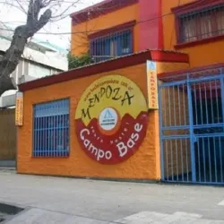 Hostel Internacional Campo Base