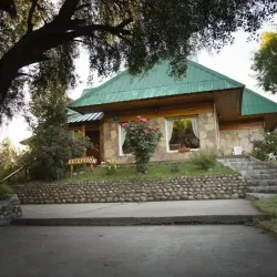 Negocio Hosteria Al Paraiso