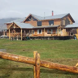 Negocio Hosteria Lago Cinco