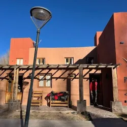 Negocio Hosteria Pueblo Del Sol