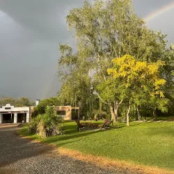 Negocio Hosteria Santa Maria. Posada De Campo Mercedes Y Altamira, Pileta Climatizada