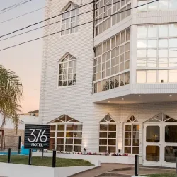 Negocio Hotel 376