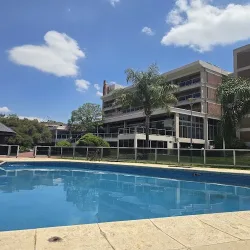 Negocio Hotel Aca - Cesar Carman