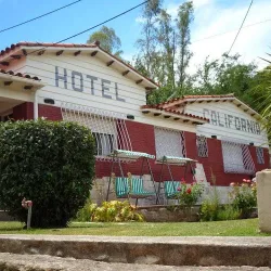 Negocio Hotel California Rio Ceballos
