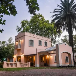 Negocio Hotel De Campo Cerrito Colorado