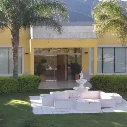 Negocio Hotel Don Oresttes