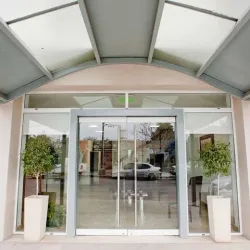 Negocio Hotel Huemul