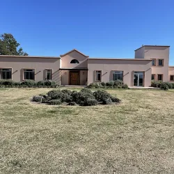 Negocio Hotel La Rosaria