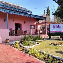 Negocio Hotel Municipal De Turismo