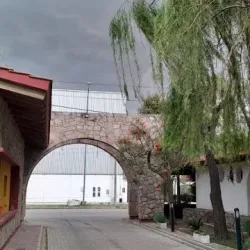 Negocio Hotel Parai-Maru