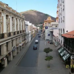 Negocio Hotel Regidor