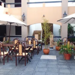 Hotel San Martín "Un Estilo Colonial"