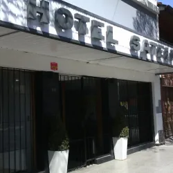 Hotel Satelite