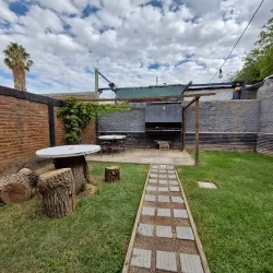 House Parque Central