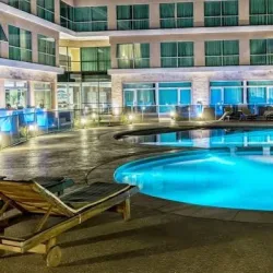 Negocio Howard Johnson By Wyndham Neuquen