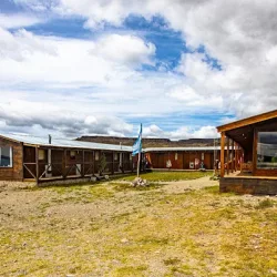 Negocio Jurassic Lake Lodge