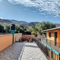 Negocio La Colorada Hostal