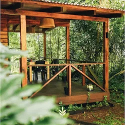 Negocio La Crianza Lodge