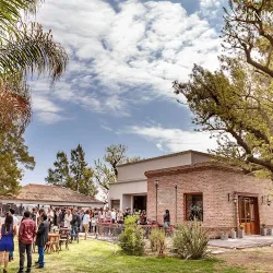 Negocio La Isolina Club De Campo