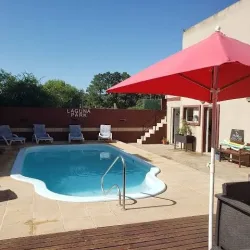 Negocio Laguna Park Duplex & Suites