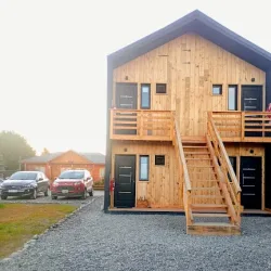 Negocio Laguna Studios Calafate