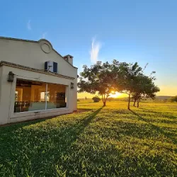 Negocio Las Acacias Casa De Campo