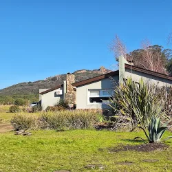 Las Calandrias De Tandil