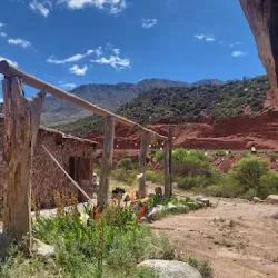 Negocio Las Trancas Casa De Montaña
