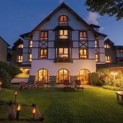 Negocio Le Chatelet Hotel