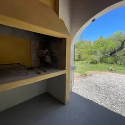 Negocio Lipi House Hostel