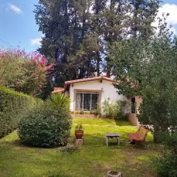 Negocio Los Pinos - Habitación En Casa De Familia