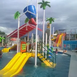 Los Serranitos | Camping | Bungalows | Dormis