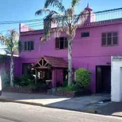 Negocio L'petit Hotel