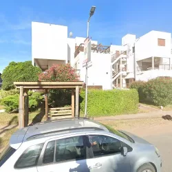 Mar Y Vida , Chalet Casta