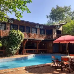 Negocio Petit Hotel Caraguata