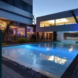 Negocio Piazza Hotel