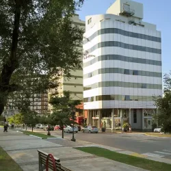 Negocio Plaza Suites Campana