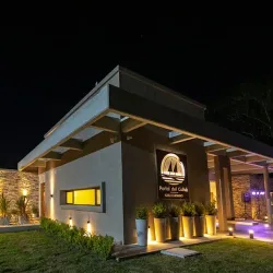 Negocio Portal Del Callvú Hotel