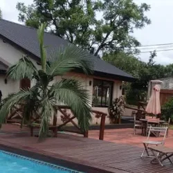 Negocio Posada Del Jacarandá