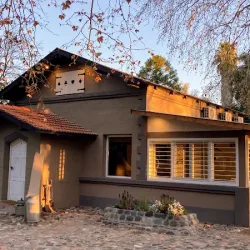 Negocio Posada Los Cipreses- Cabañas