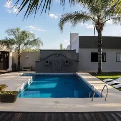 Negocio Reina Mora Hotel