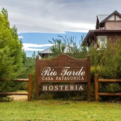 Negocio Río Tarde Casa Patagónica