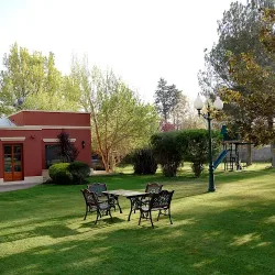 Negocio Robles De Besares