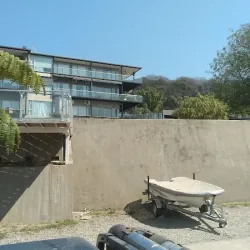 Negocio Seminario Suites