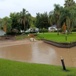 Negocio Solares De La Bahía