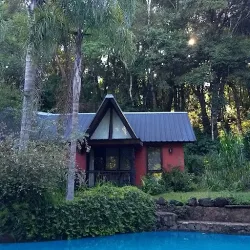 Negocio Tacuara Lodge