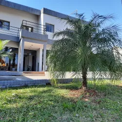 Negocio Tajy Iguazú Hotel