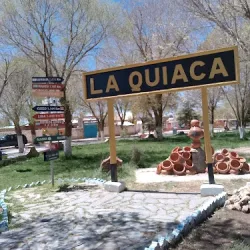 Negocio Tetet’s House